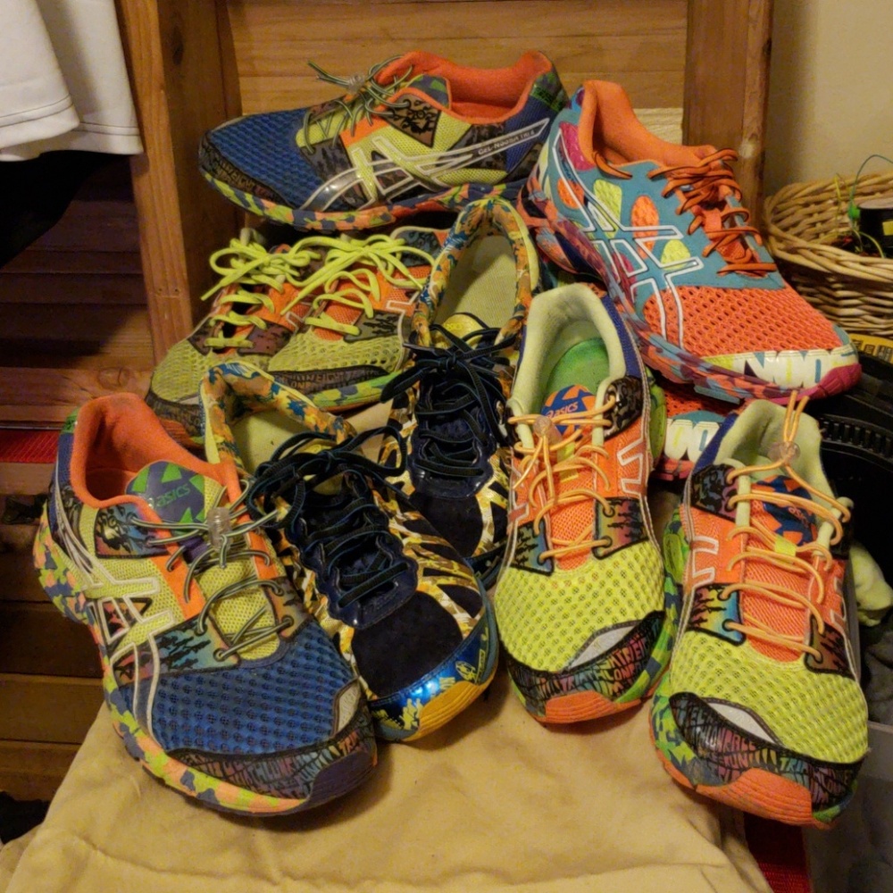 Asics noosas